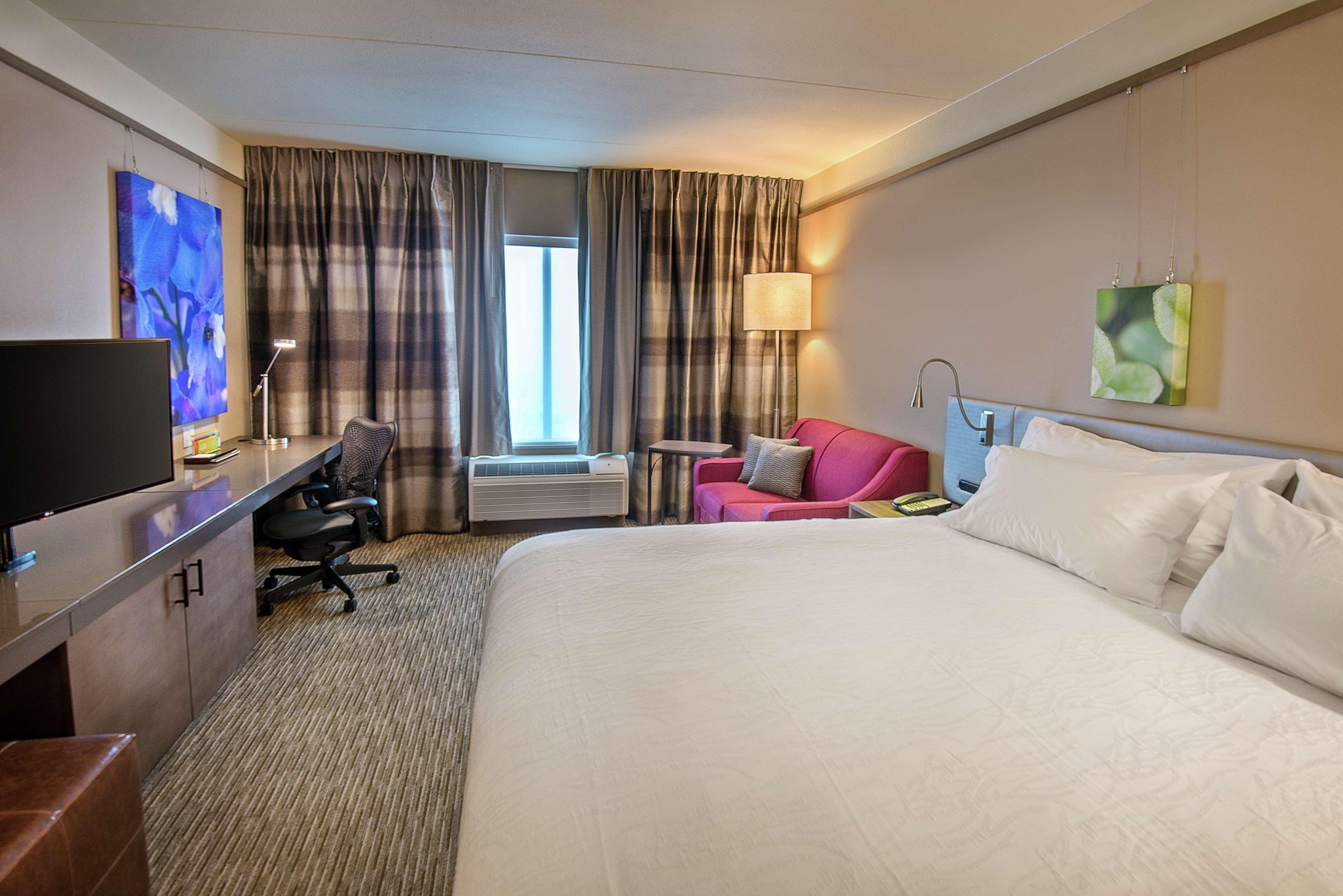 PREMIUM, KING BED