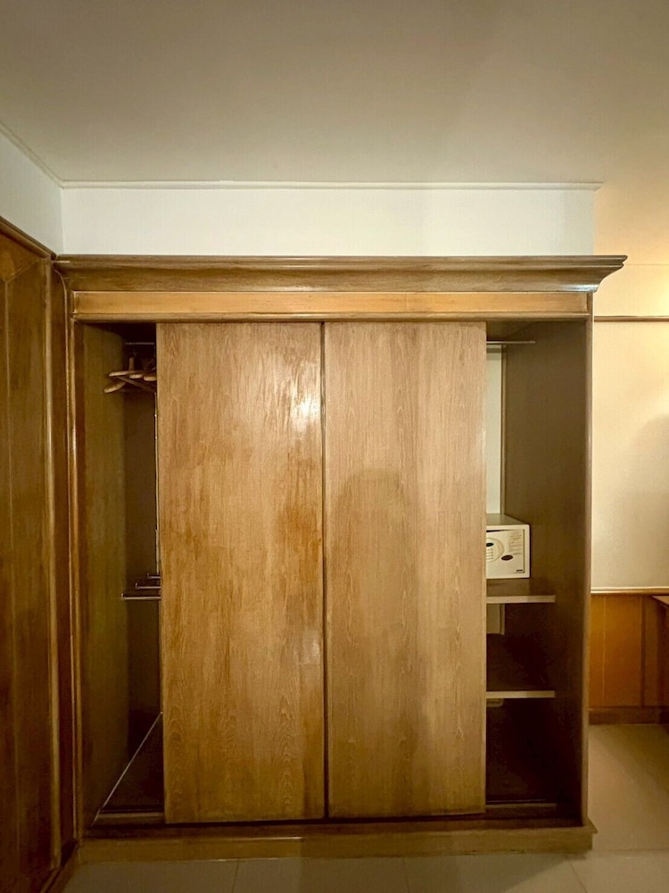 Camelot Hotel Pattaya 23/50