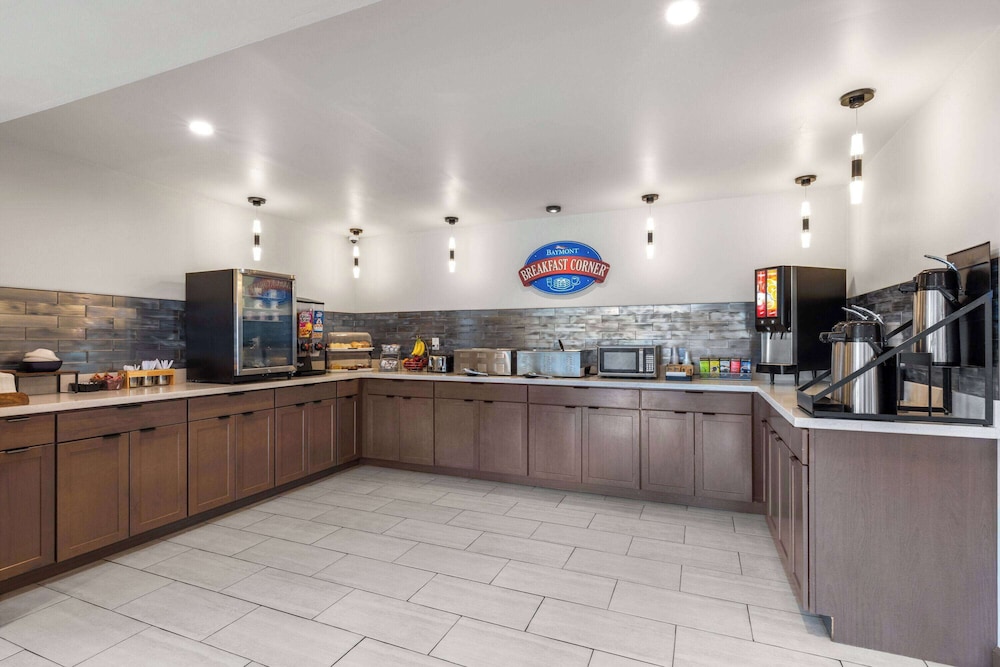 Baymont by Wyndham Dothan 5/48