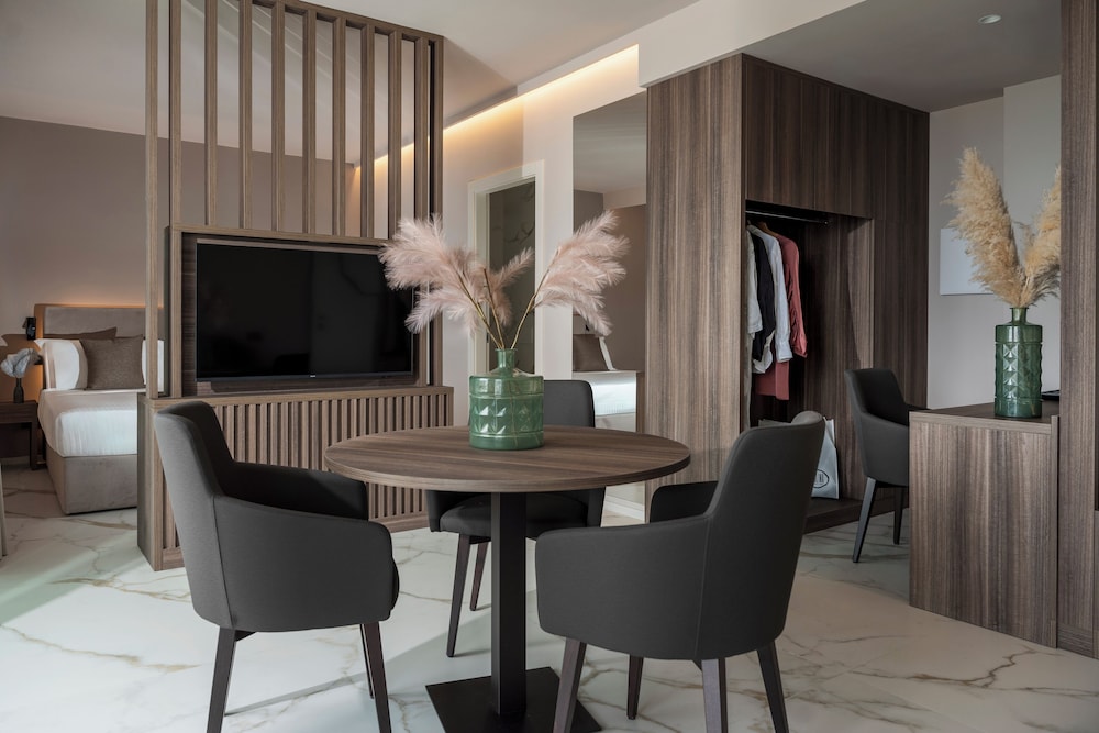 Bolina Suite & Spa 31/36