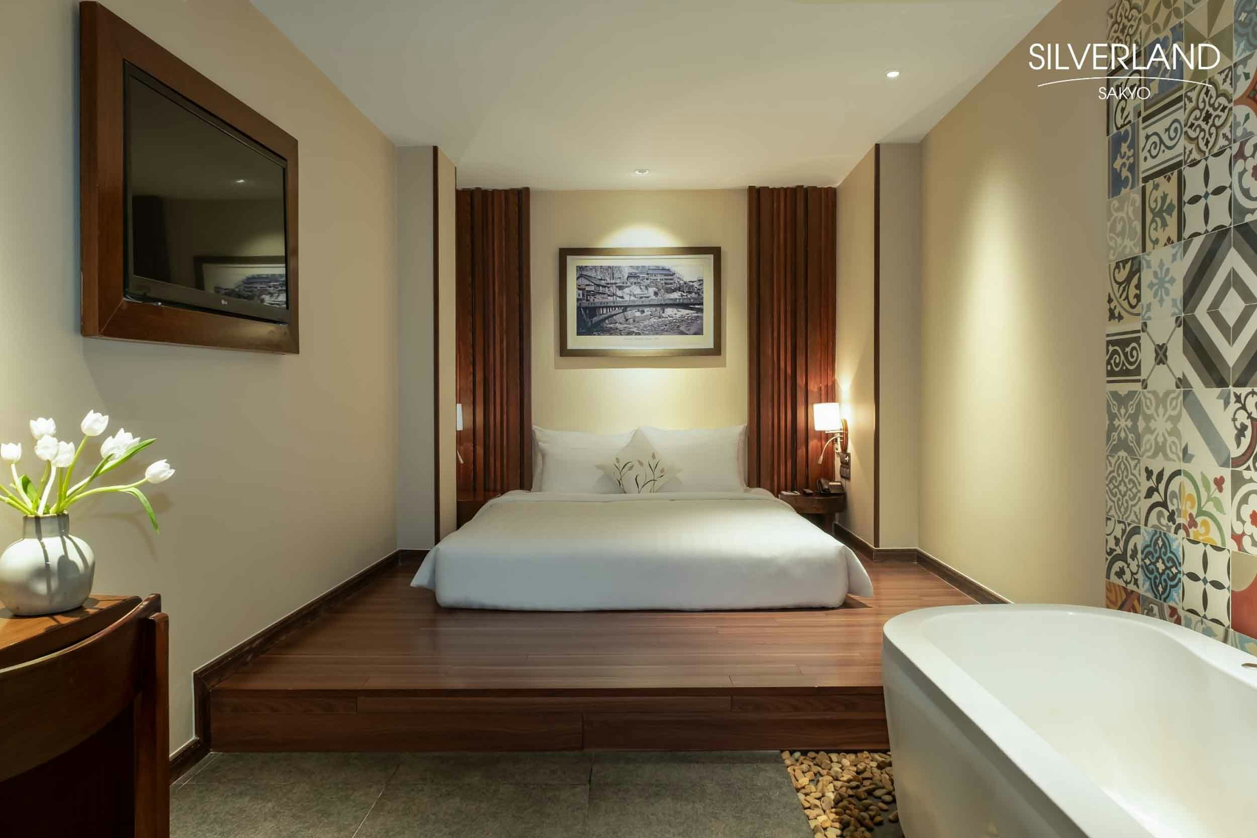 Silverland Sakyo Hotel 42/82