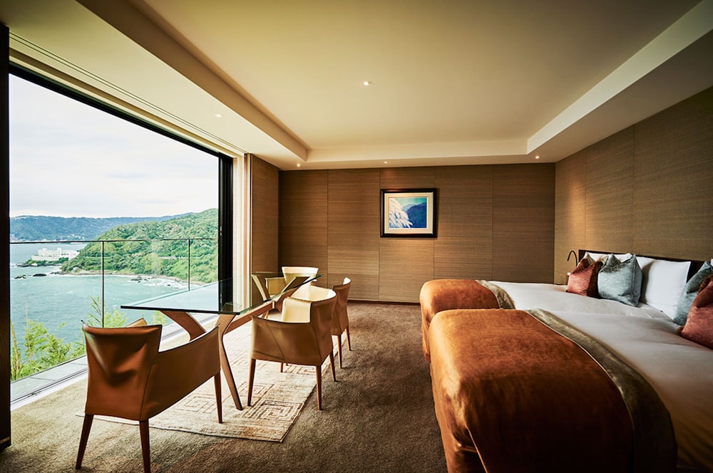 The Hiramatsu Hotels & Resorts Atami 16/66