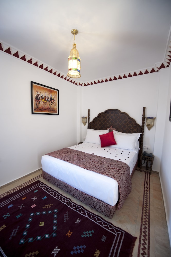 DAR YASMINE 16/49