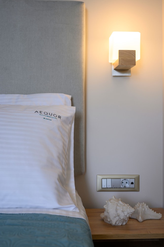 Aequor Luxury Rooms & Apartments 52/56