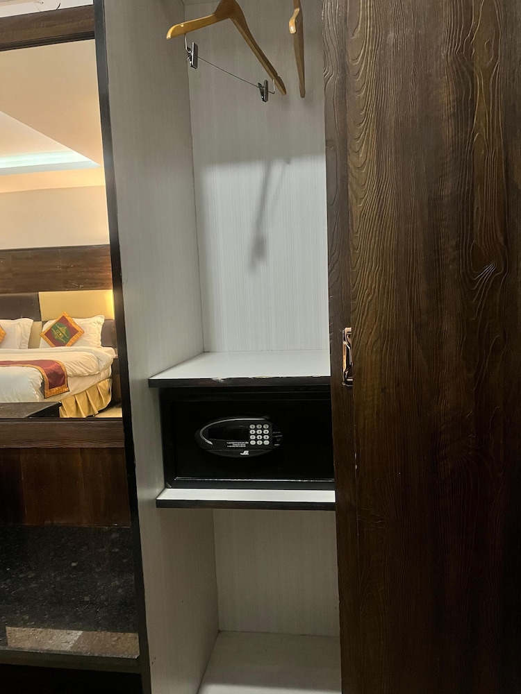 UNA COMFORT KASAULI EXOTICA 50/50
