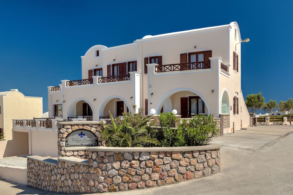William Apos S Houses 74/79