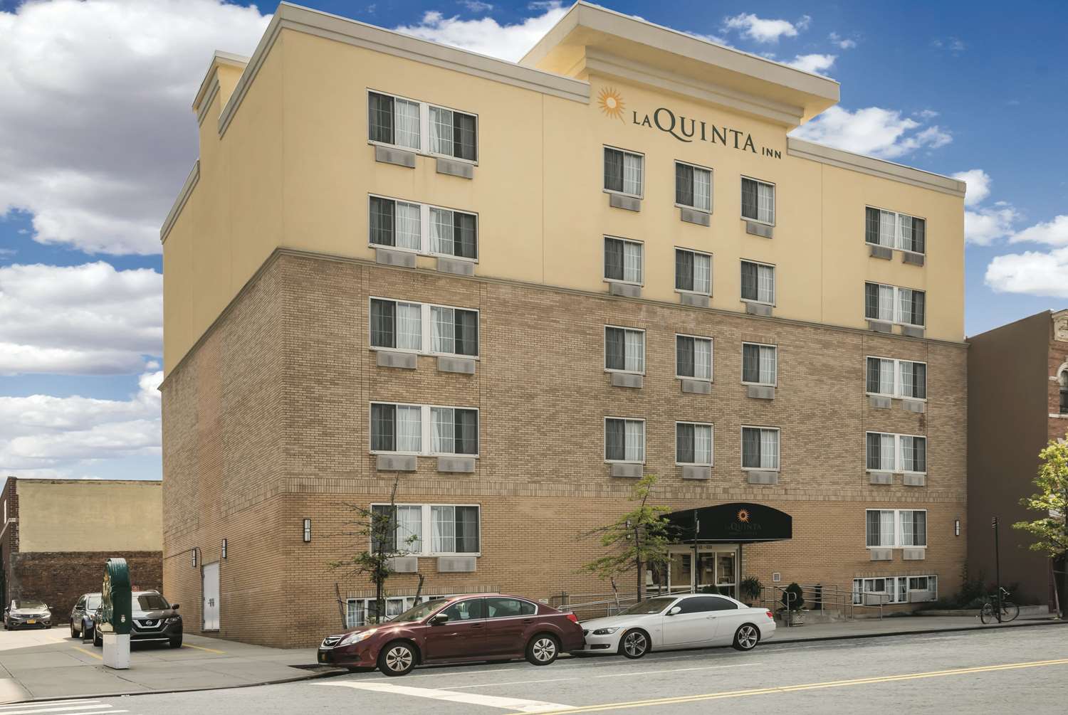 La Quinta Inn & Suites by Wyndham Brooklyn Downtown 20/24