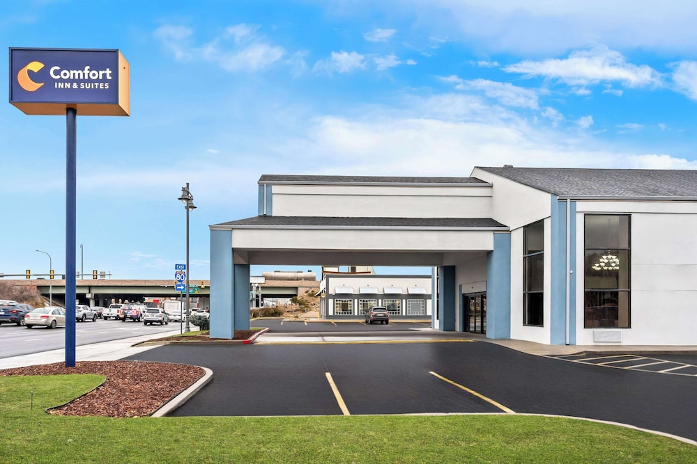 Comfort Inn & Suites Salt Lake City Downtown image