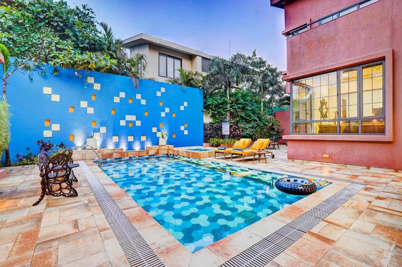 ELIVAAS Villa 39 Serene 6 BHK Retreat with Pvt Pool, Gaming Zone & Balcony 20/23