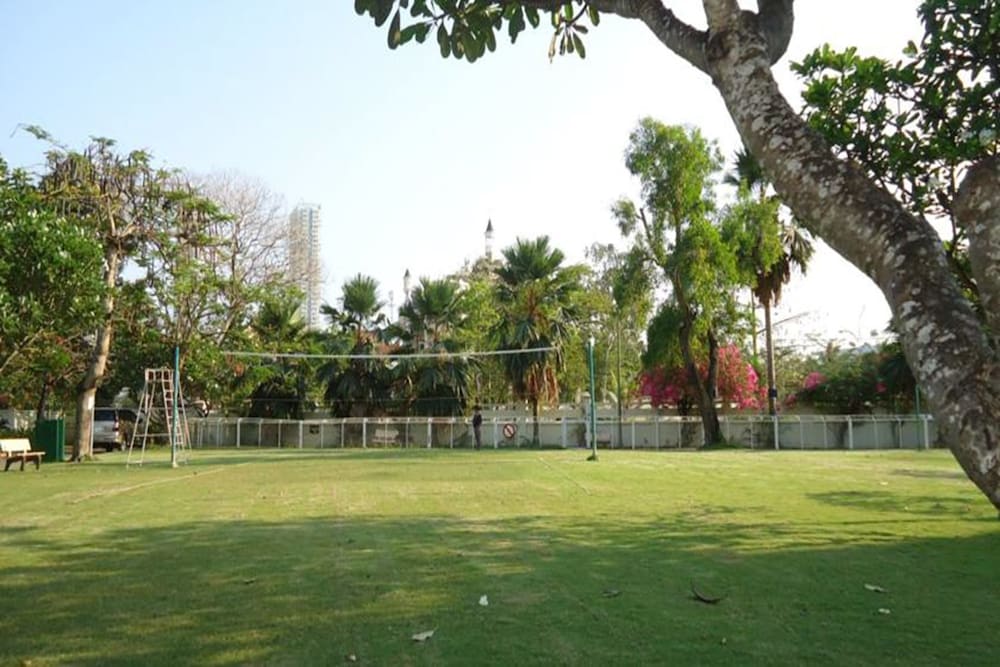 Riverside Serviced Apartments 50/72