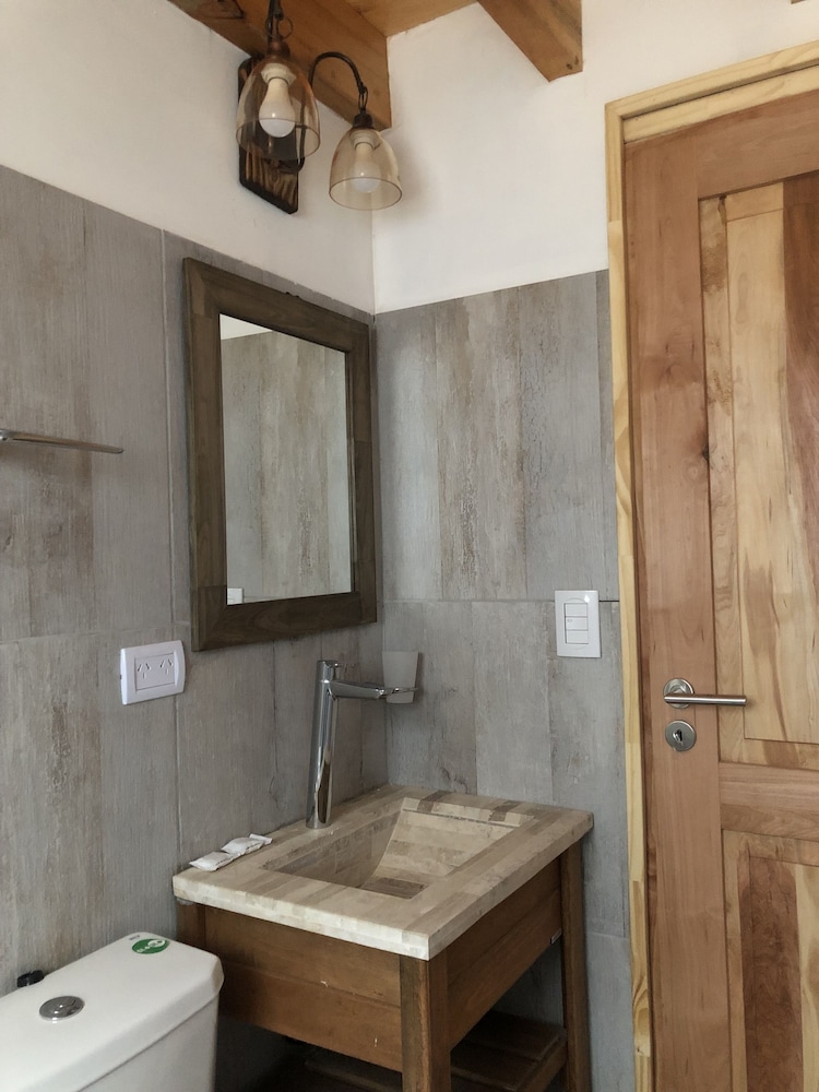 Hosteria Hueney Ruca 48/50