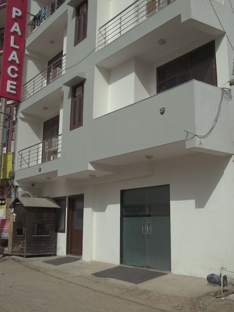 HOTEL KUNDAN PALACE 5/50