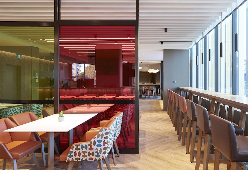 Holiday Inn Express Sydney Airport 45/59