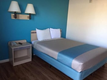 Motel6 Reno, NV - Livestock 25/42