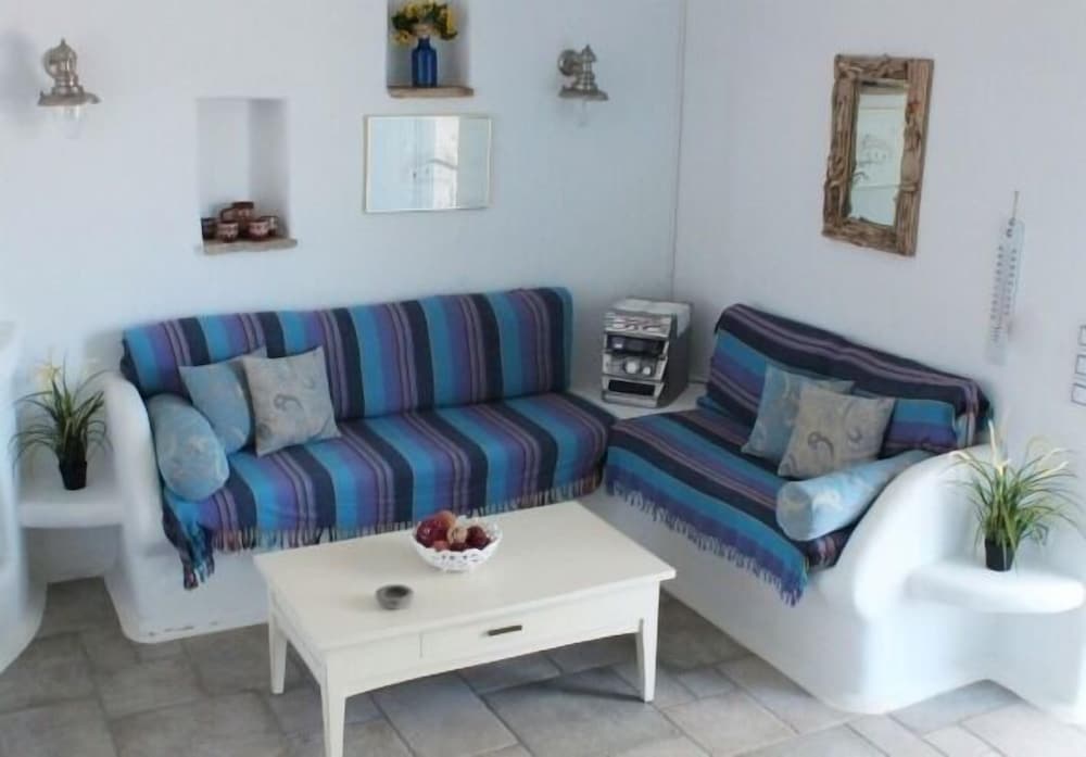 Nakos Homes 6/11