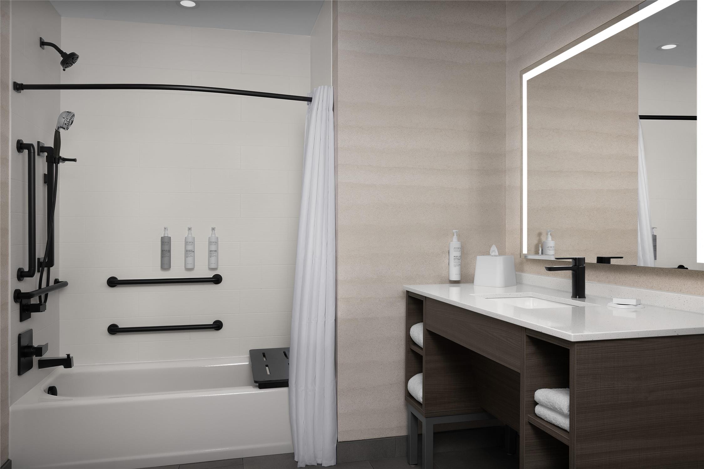 جناح بسرير كينج بغرفة نوم واحدة بحوض استحمام لذوي الإعاقة، Home2 Suites by Hilton Ramsey 2/2
