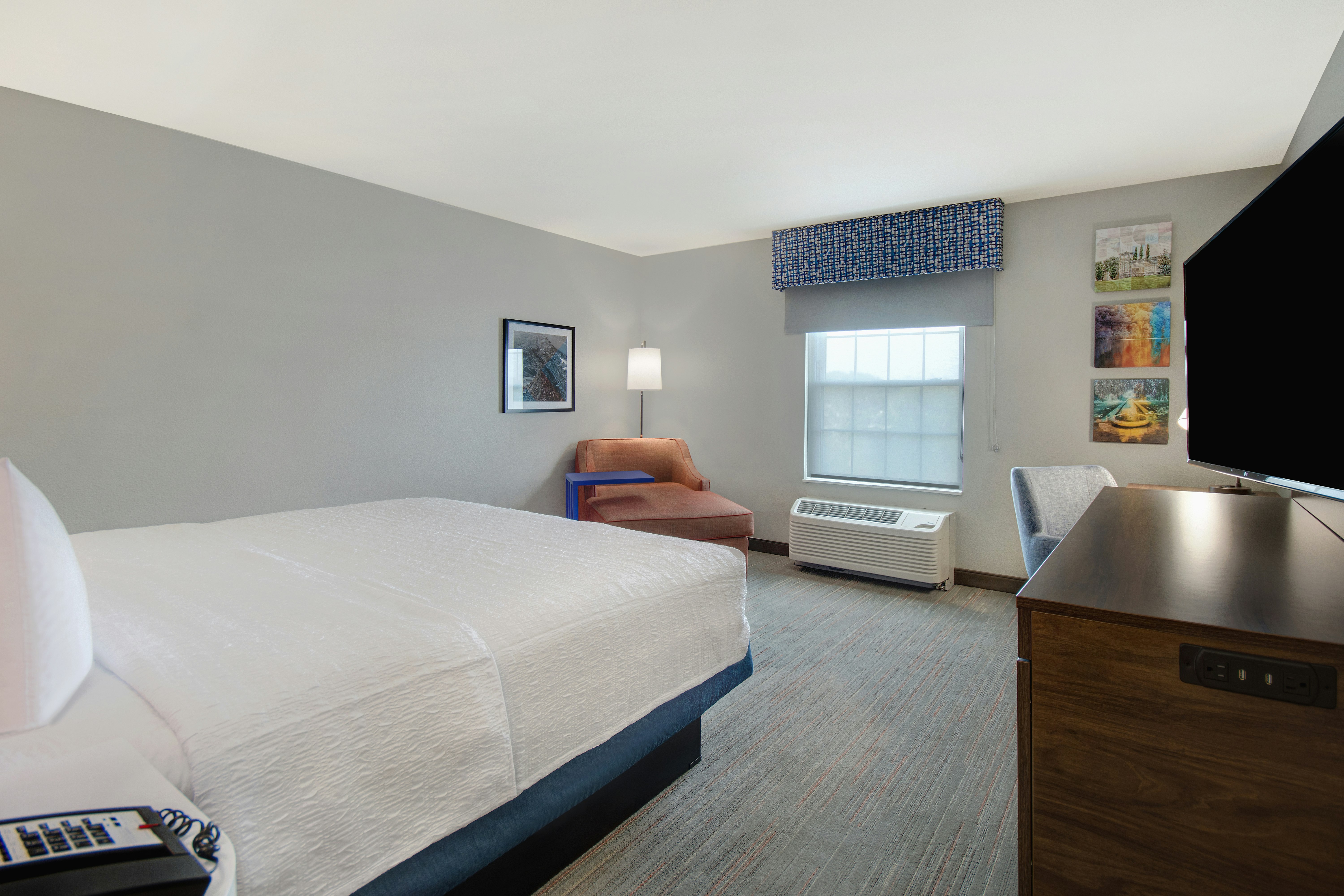 ROOM, KING BED, ACCESSIBLE