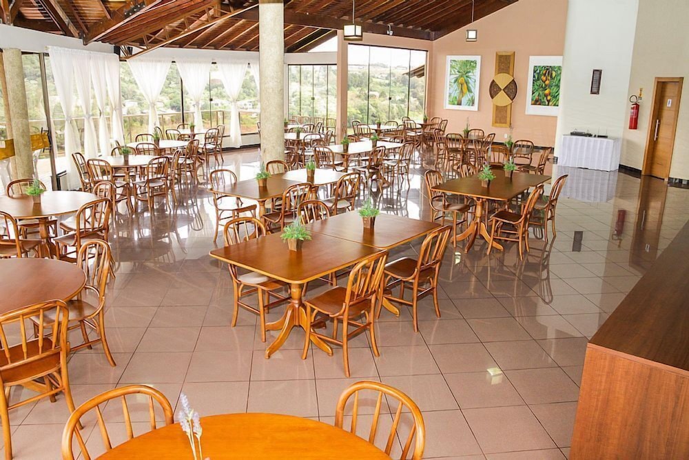 Hotel Lago Dourado 34/64