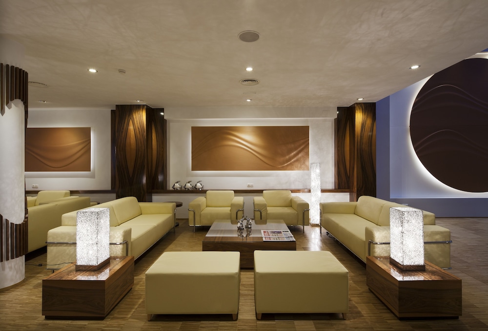 Ako Suite Hotel 20/37