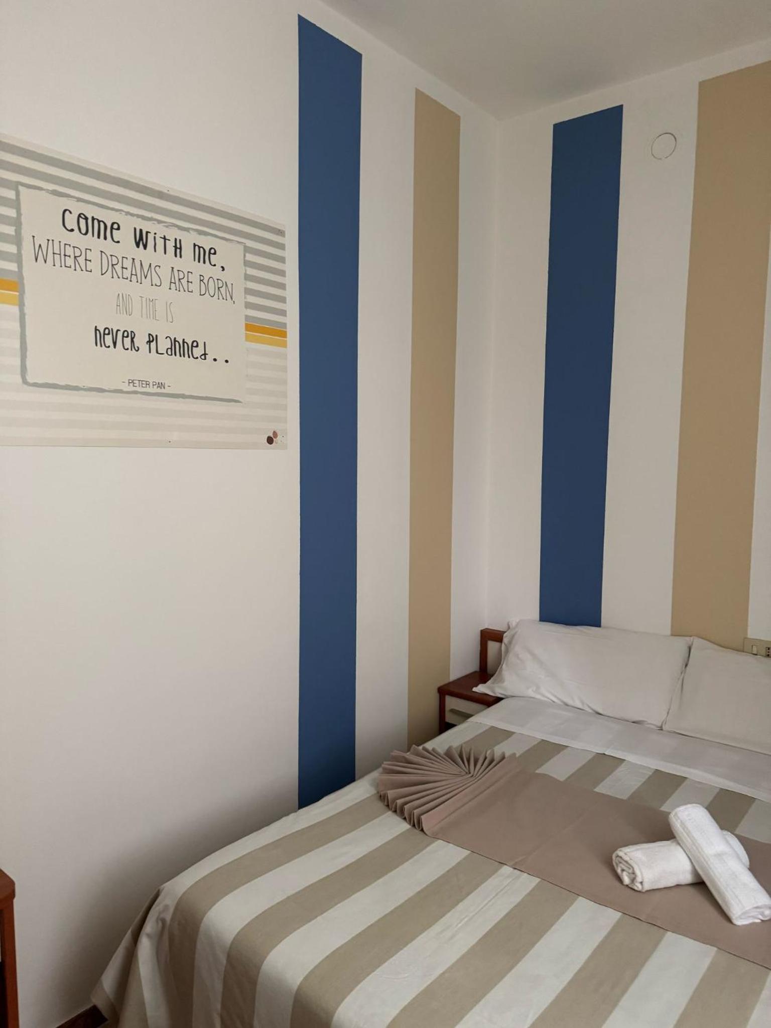 Family, Private Bathroom