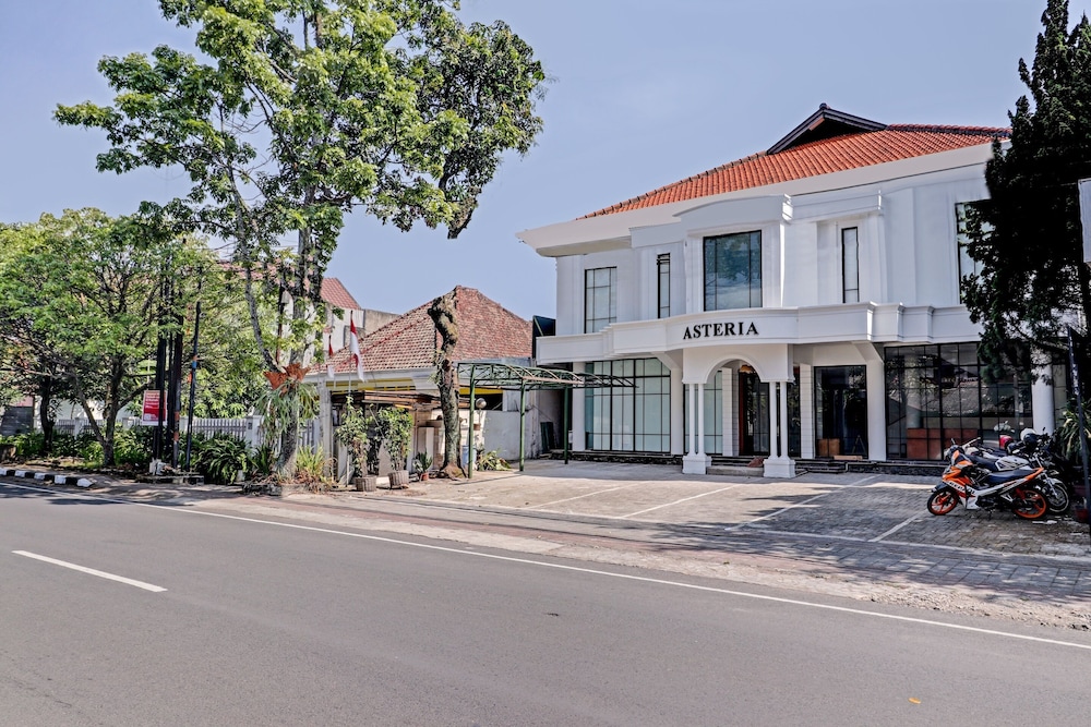 Flagship 90658 Hotel Asteria photo1