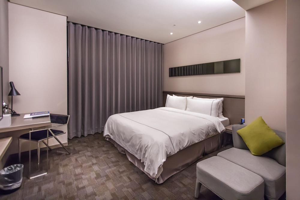 Hotel Reve Taichung 16/60