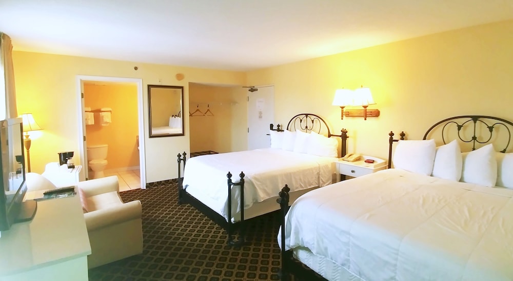 Emerald Shores Resort 14/79