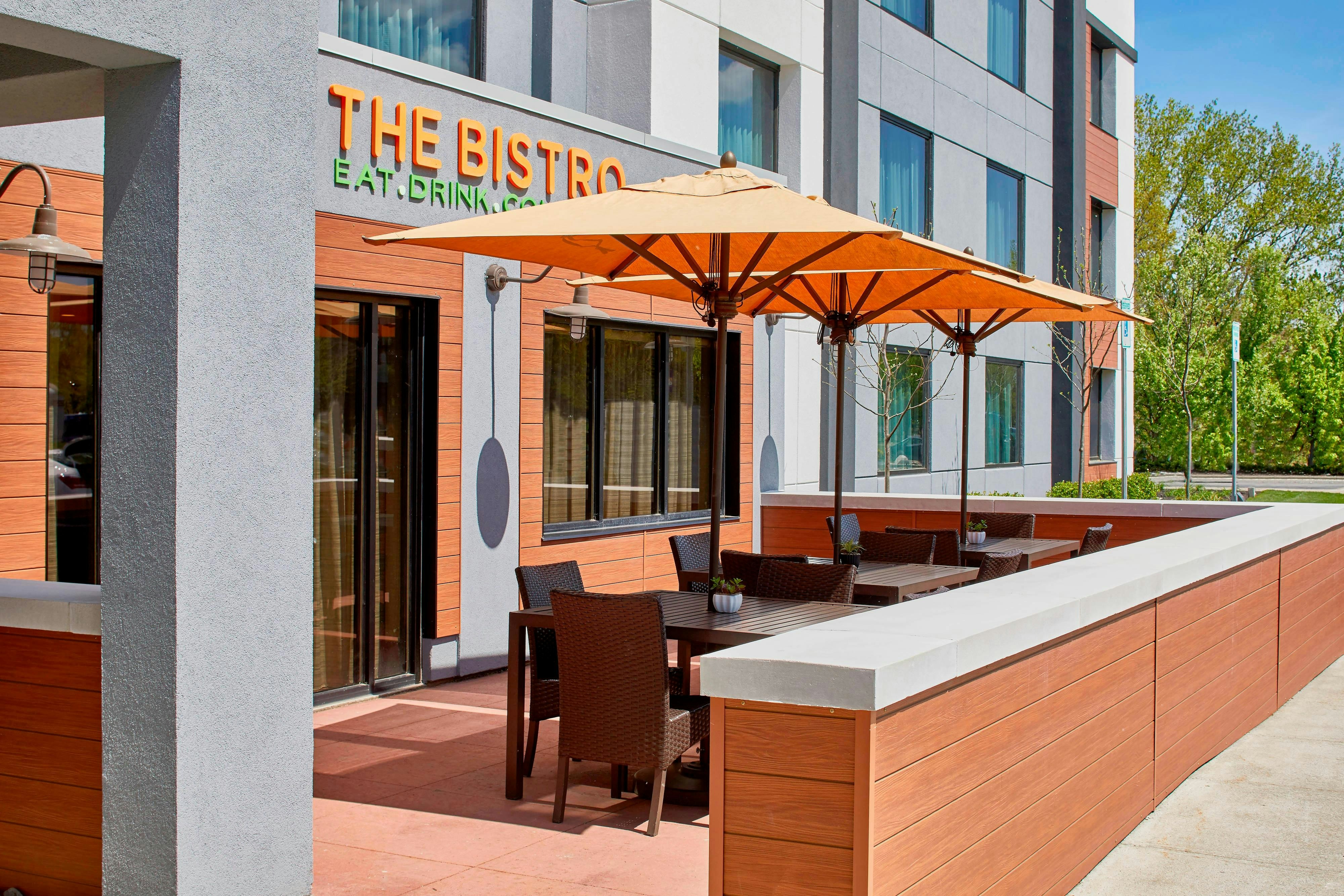 Courtyard by Marriott Albany Thruway 17/17