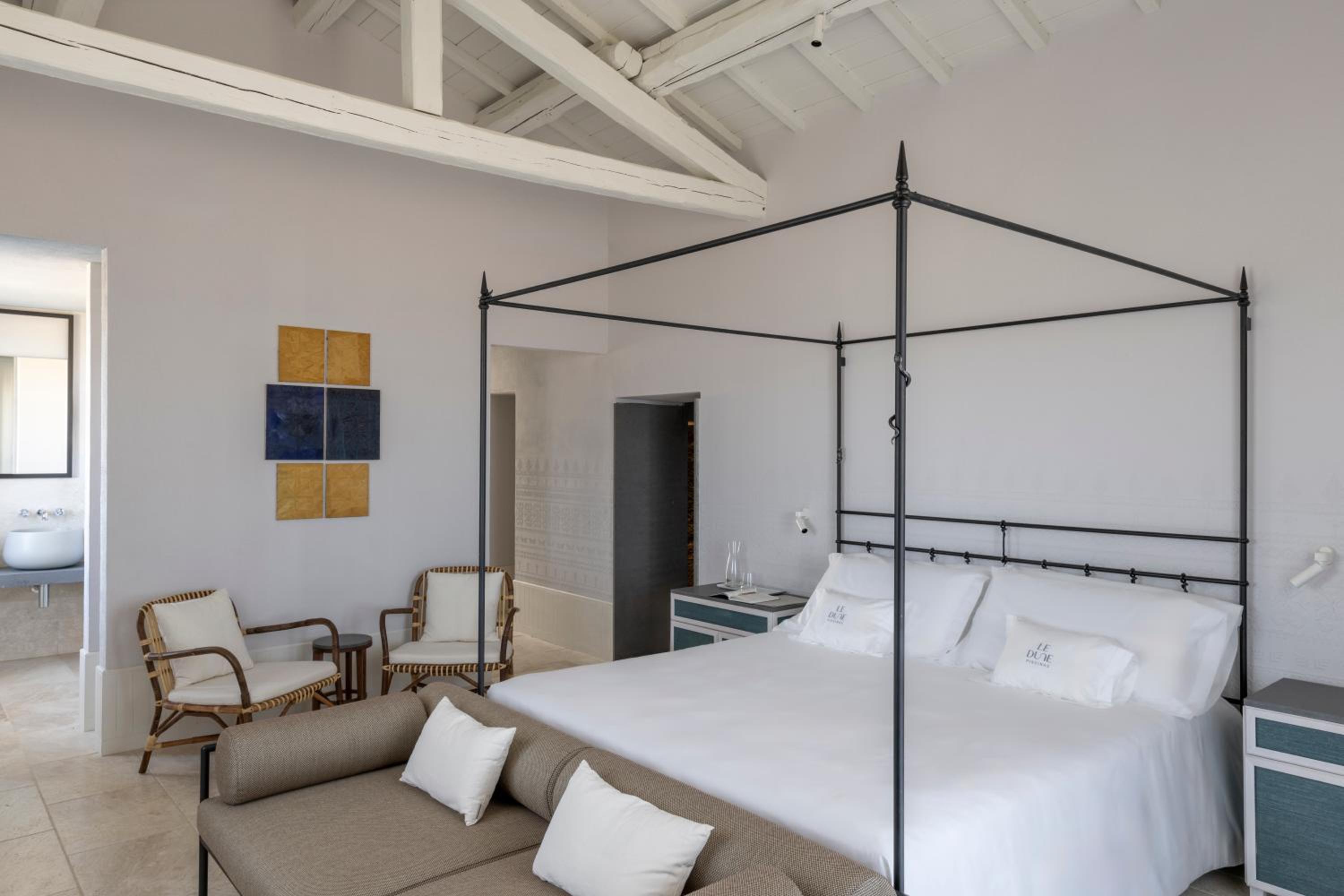 Master, Suite, Private Pool 3/6