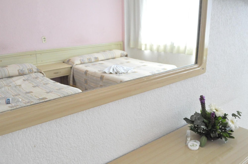 Hotel Viena 30/34
