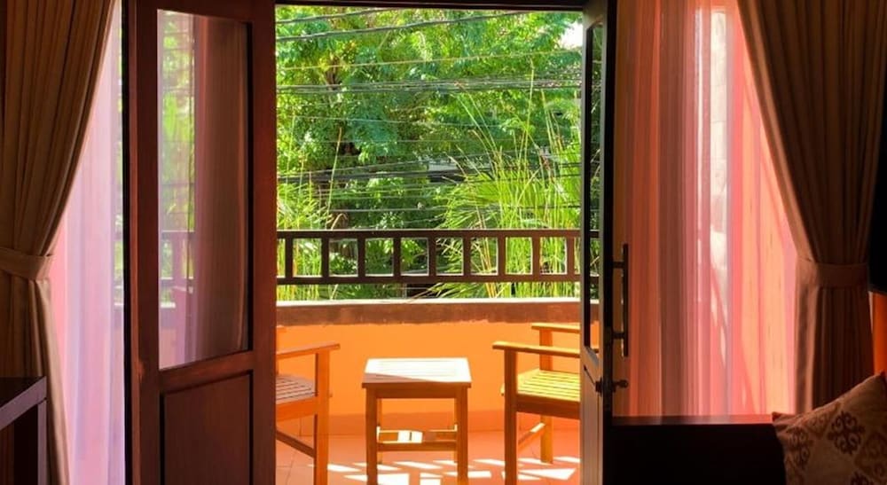 Ab Hotel Kuta 69/74