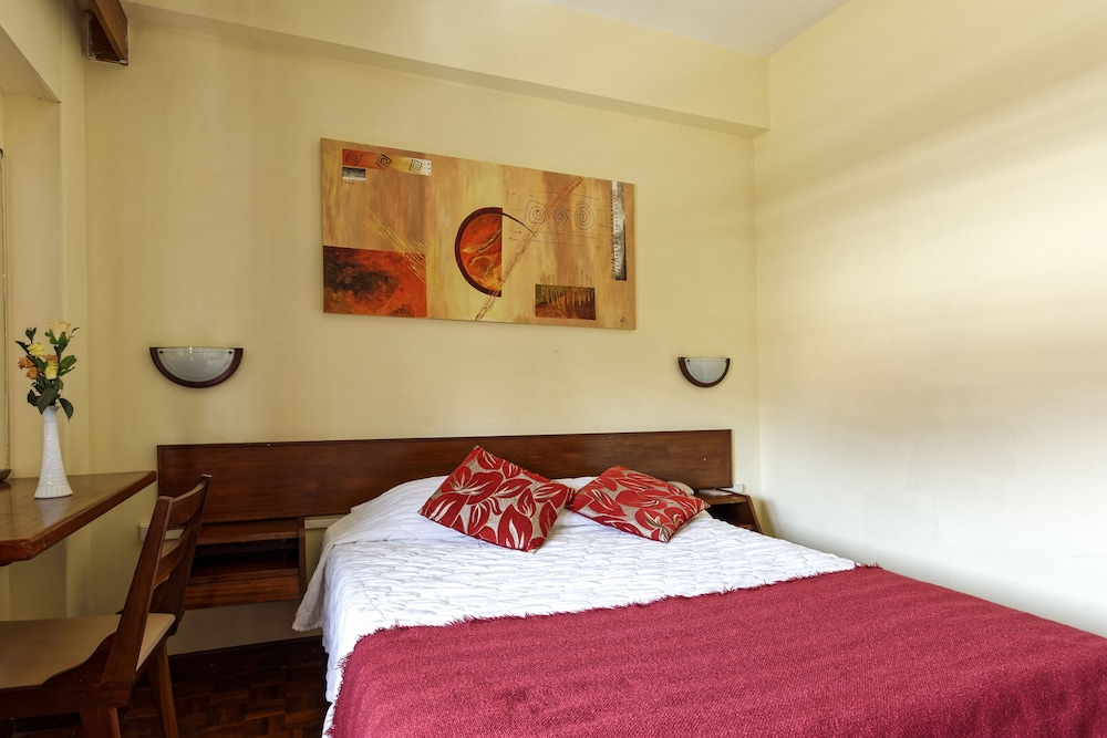 Apart Hotel Avenida 10/40