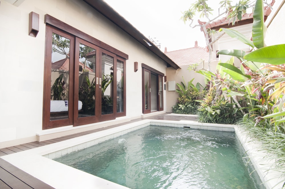 Villa Puspa 39/48