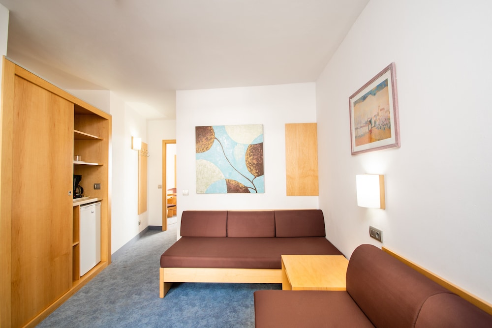 HL Hotel Rondo 31/50