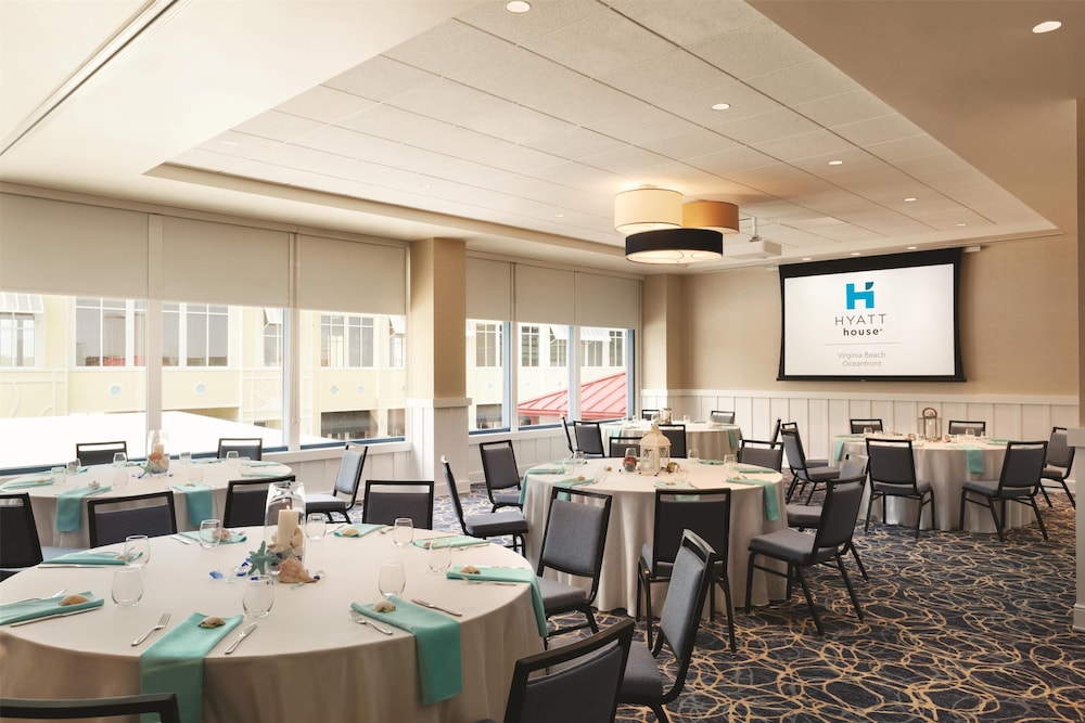 Hyatt House Virginia Beach Oceanfront 28/48