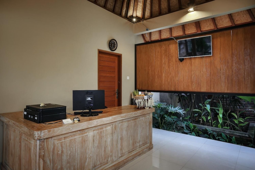 Yana Villas Kemenuh 14/68