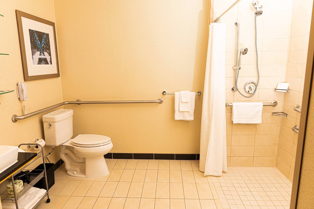 SPRINGHILL SUITES PUEBLO DOWNTOWN 11/47