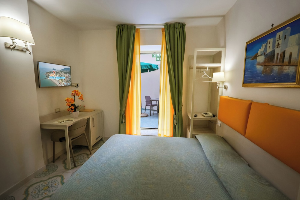 Hotel Rivamare 34/54