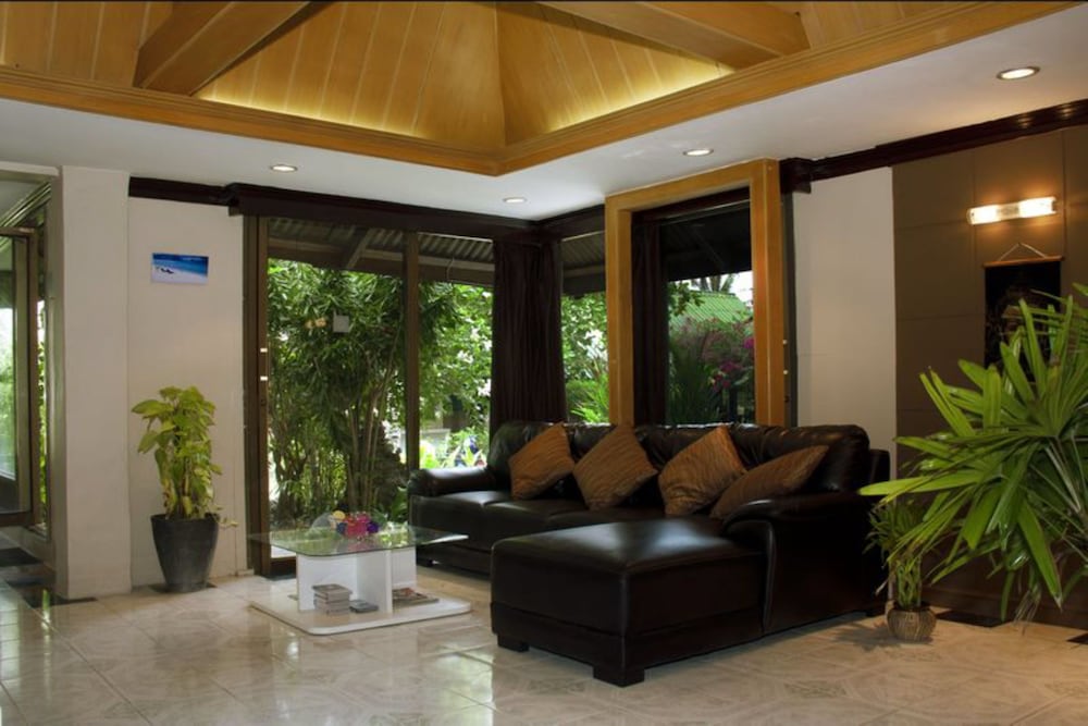 Seetanu Bungalows 42/68
