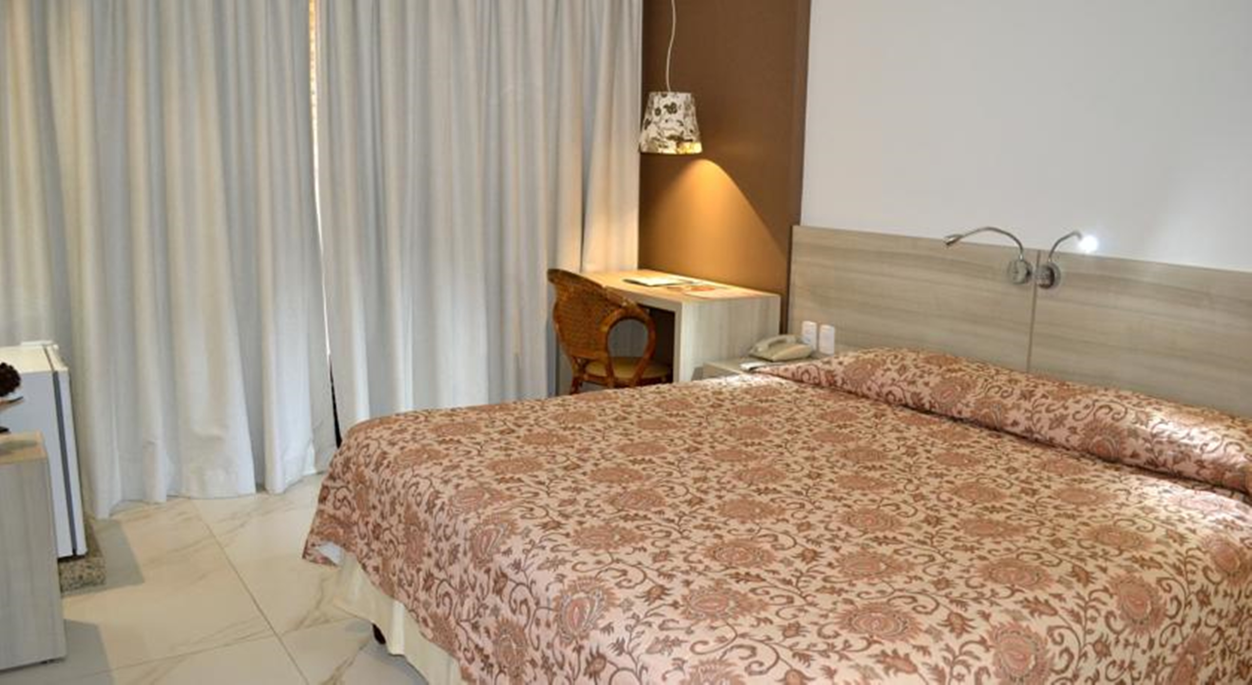 LUXURY, DOUBLE BED