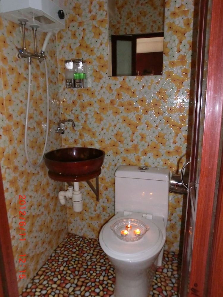 Dutch Hostel 35/39