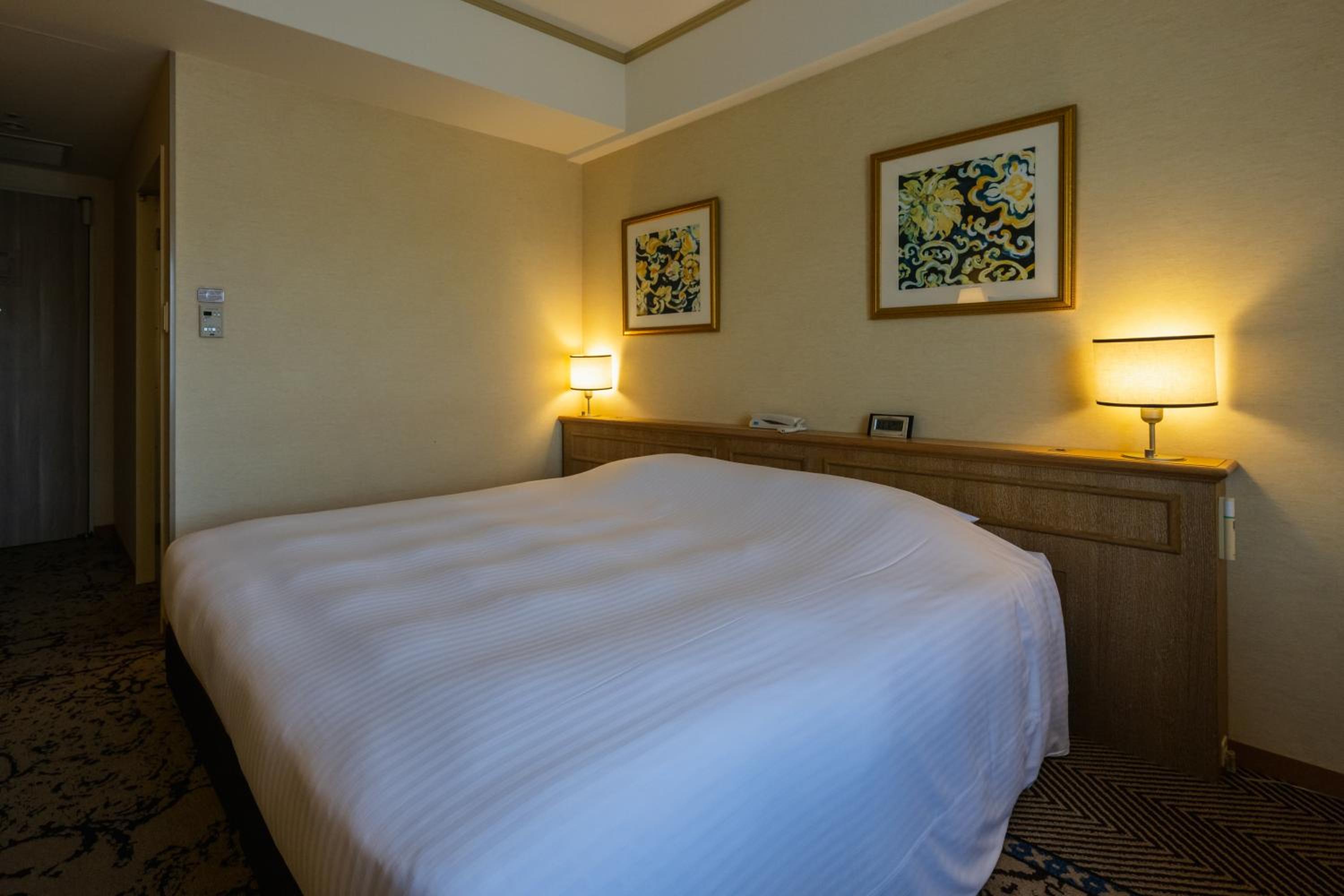Room, Queen Bed