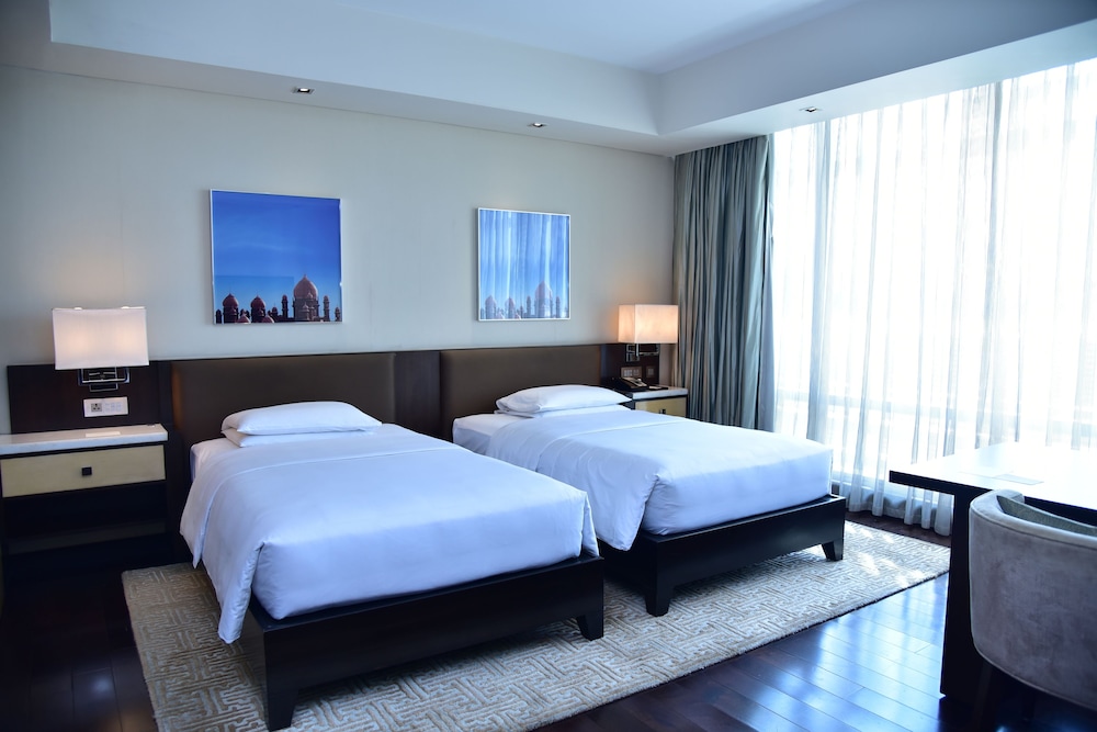 PARK HYATT HYDERABAD 15/69