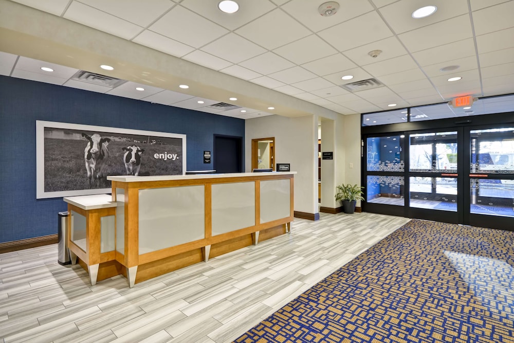 Hampton Inn Suites Dallas Plano East Tx 16/76
