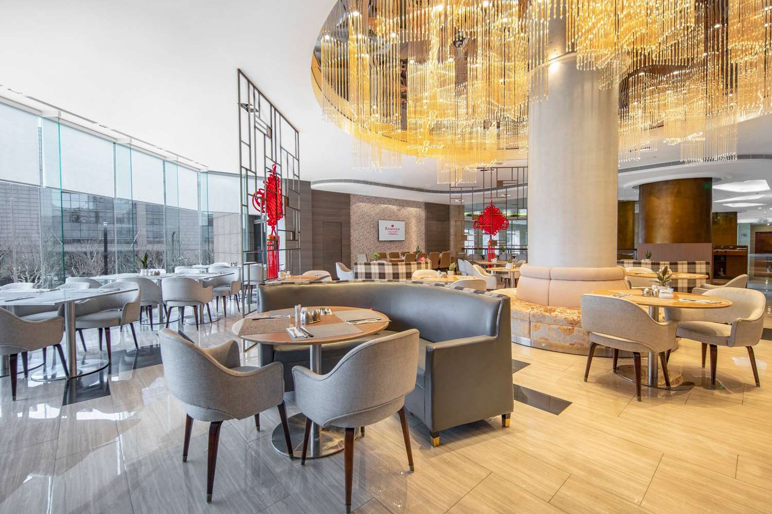 Ramada Plaza by Wyndham Pudong 34/46