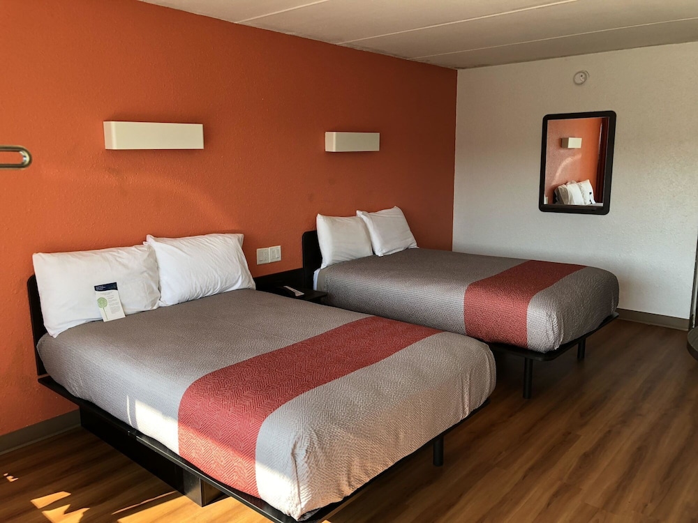 Motel6 Brunswick, GA 16/42