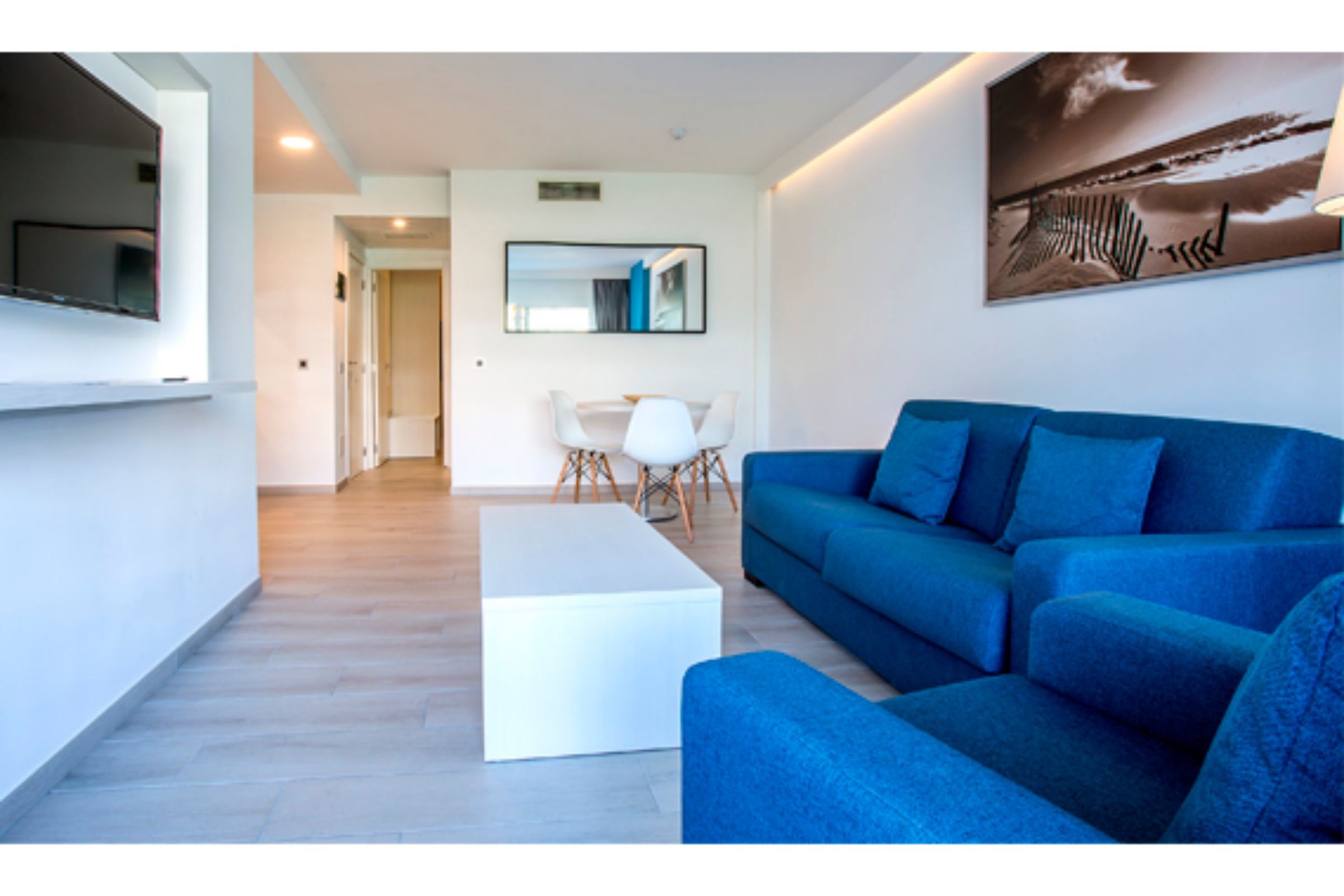 DOUBLE STANDARD ROOM
