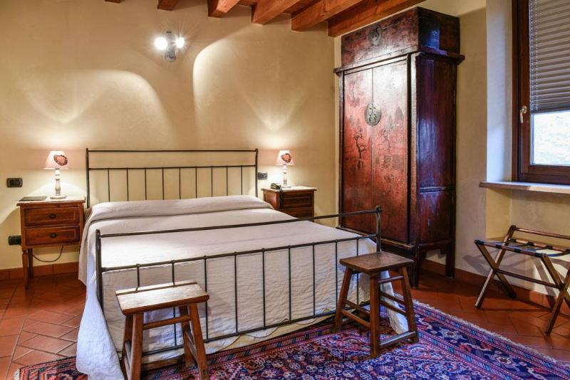 Studio, Apartment, Double or Twin Bed