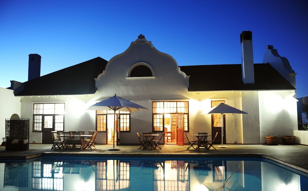 Excelsior Manor Guesthouse 3/50