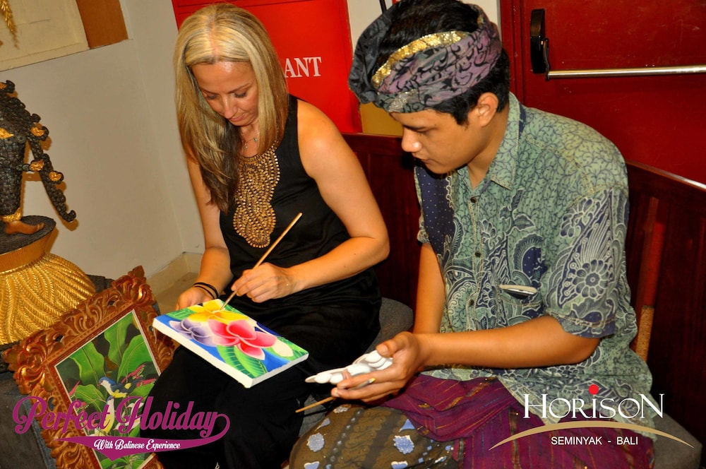 Horison Seminyak 36/77